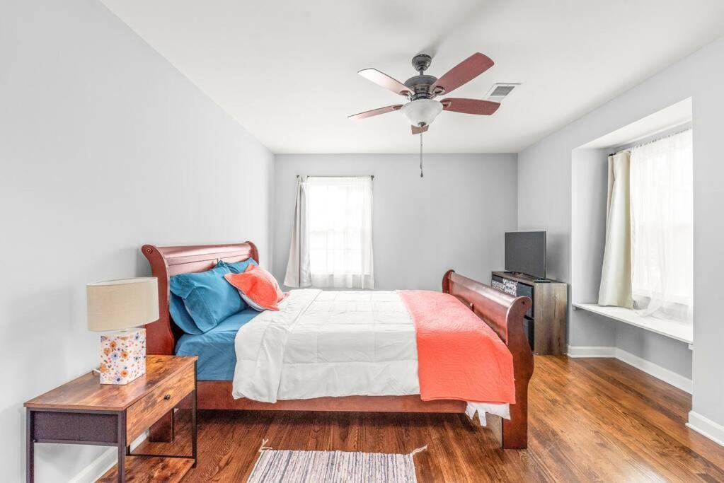 Appartamento Spotless 4Br Near Clt Uptown, Fast Wi-Fi Charlotte Esterno foto