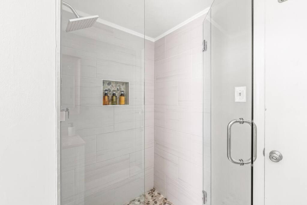 Appartamento Spotless 4Br Near Clt Uptown, Fast Wi-Fi Charlotte Esterno foto