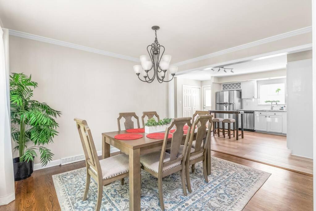 Appartamento Spotless 4Br Near Clt Uptown, Fast Wi-Fi Charlotte Esterno foto